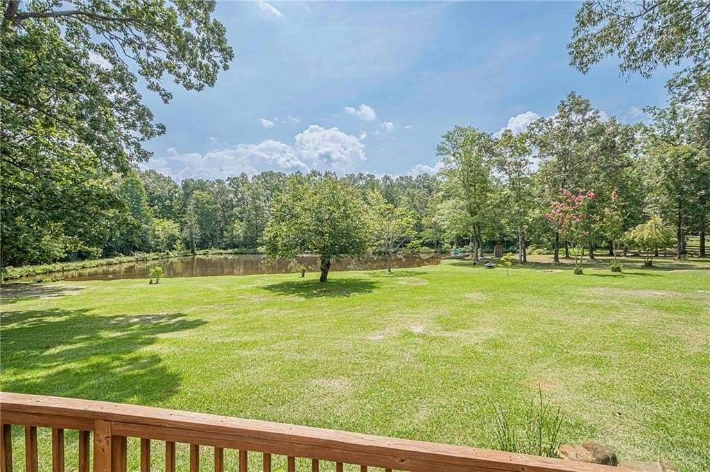 9.82 Acres of Residential Land with Home for Sale in Armuchee, Georgia