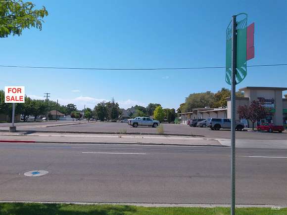 0.59 Acres of Commercial Land for Sale in Caldwell, Idaho