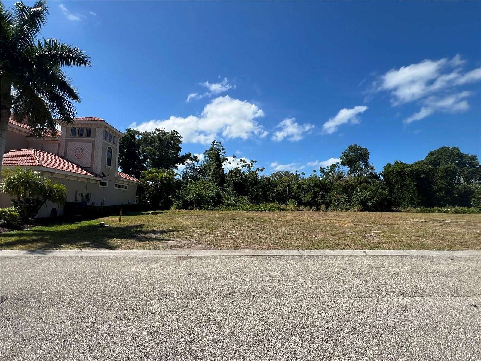 0.17 Acres of Residential Land for Sale in Sarasota, Florida