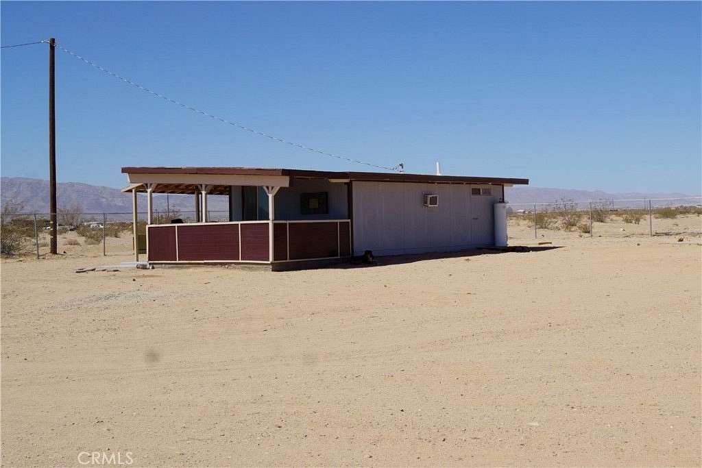 5 Acres of Improved Residential Land for Sale in Twentynine Palms, California