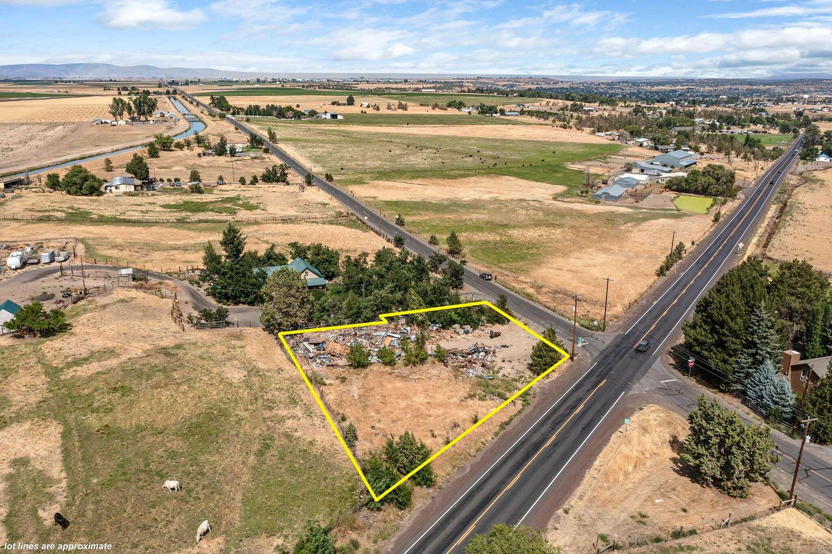 0.42 Acres of Residential Land for Sale in Madras, Oregon