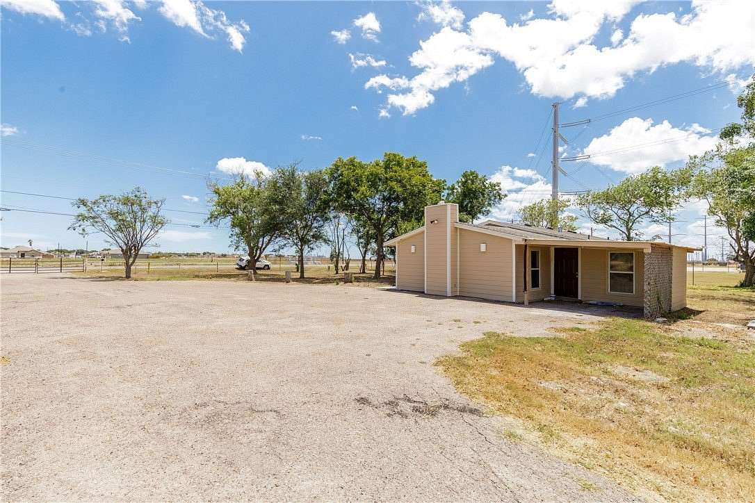 3 Acres of Residential Land with Home for Sale in Corpus Christi, Texas