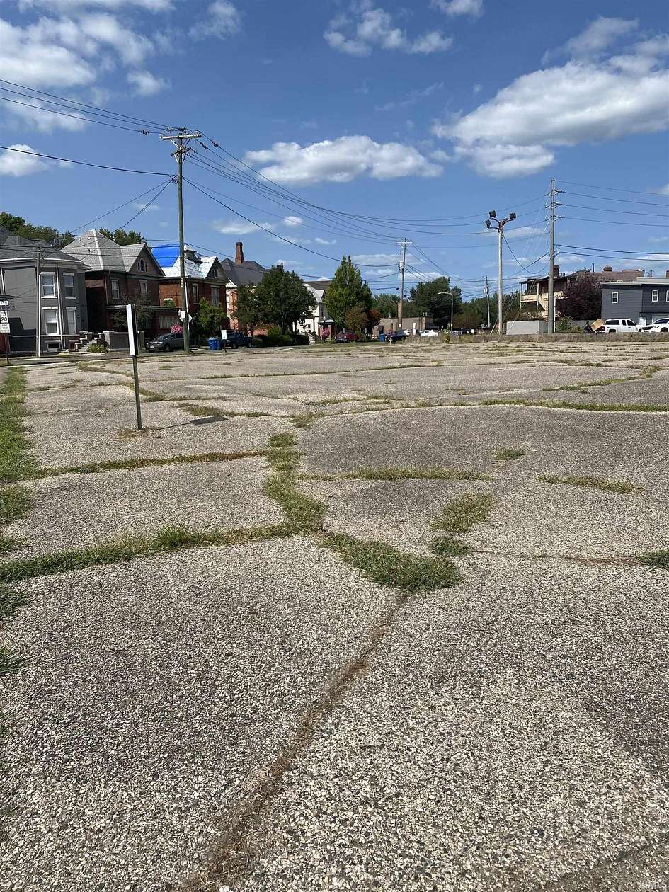 0.284 Acres of Commercial Land for Sale in Logansport, Indiana