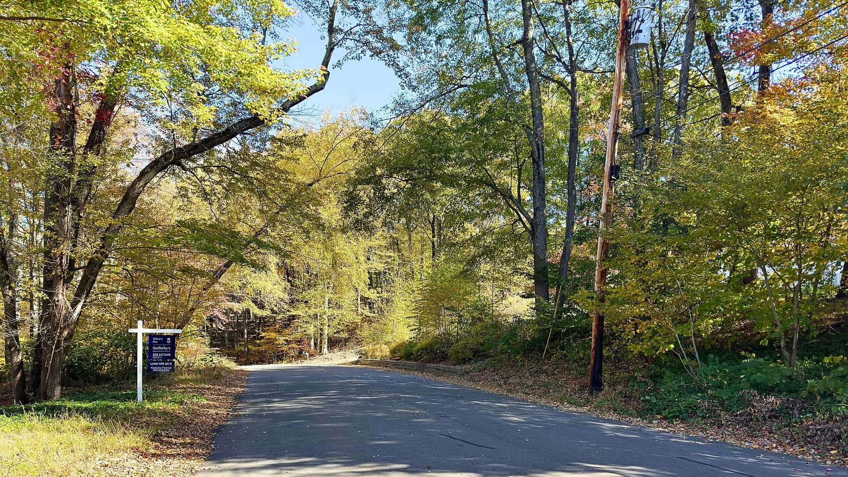 0.66 Acres of Residential Land for Sale in Hamden, Connecticut