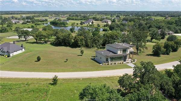 1 Acre of Residential Land for Sale in Iola, Texas