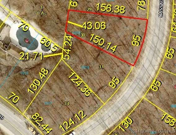 0.24 Acres of Residential Land for Sale in Village of Four Seasons, Missouri