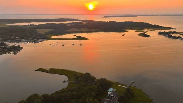 2.6 Acres of Land with Home for Sale in Southampton, New York
