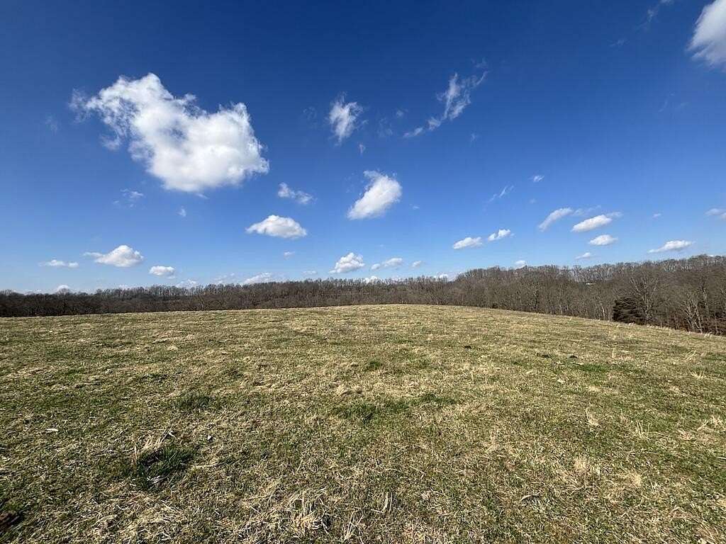 60.89 Acres of Land for Sale in Russell Springs, Kentucky