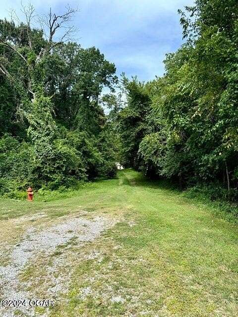 0.832 Acres of Residential Land for Sale in Neosho, Missouri