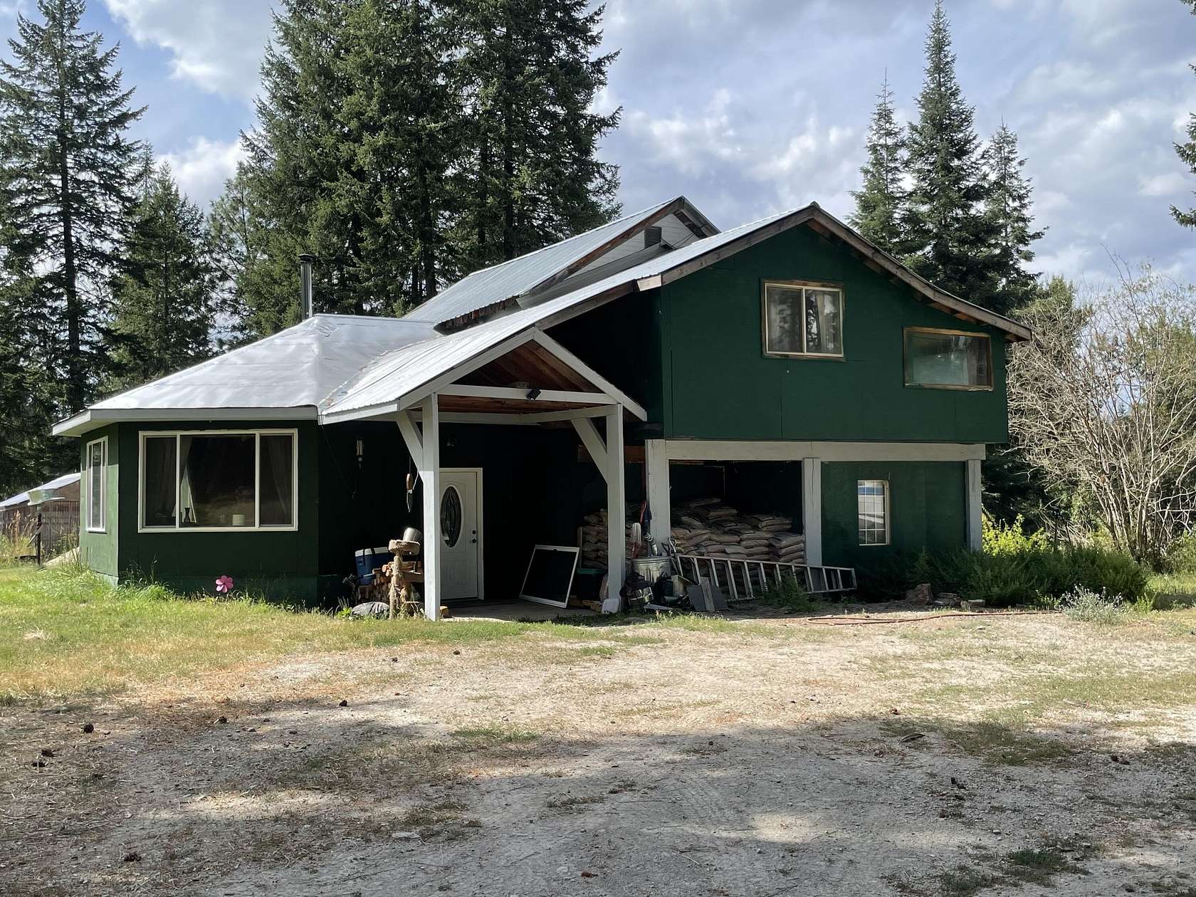 19.34 Acres of Land with Home for Sale in Loon Lake, Washington