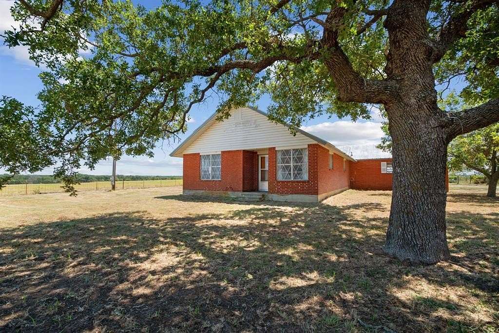 2.74 Acres of Residential Land with Home for Sale in Dublin, Texas