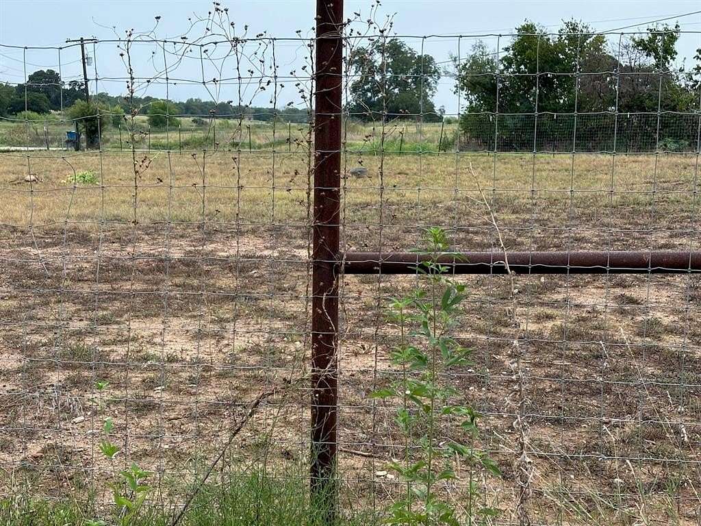 3 Acres of Land for Sale in Alvarado, Texas