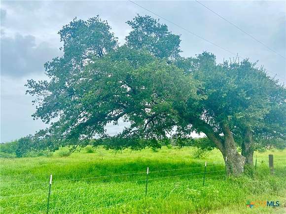 2 Acres of Residential Land for Sale in Ganado, Texas