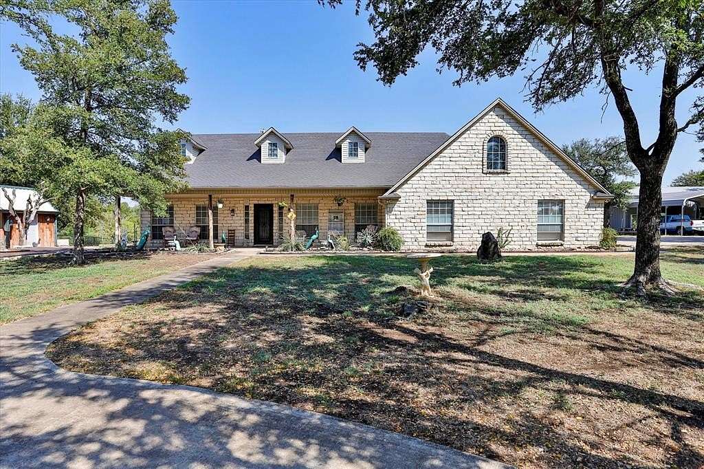 9.7 Acres of Land with Home for Sale in Azle, Texas