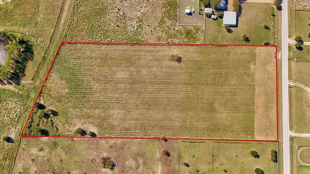 5.26 Acres of Land for Sale in Ponder, Texas