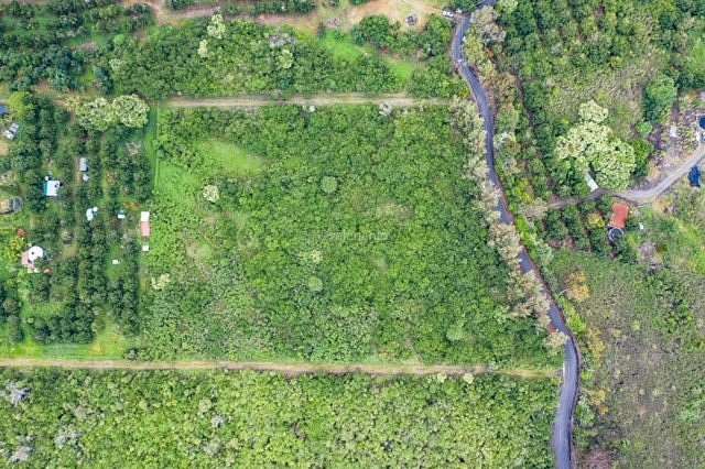 5 Acres of Residential Land for Sale in Captain Cook, Hawaii