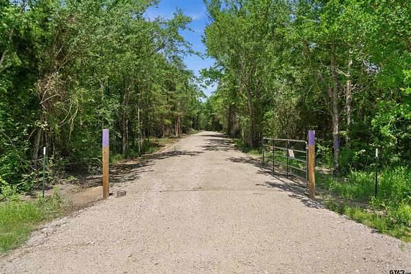 125 Acres of Recreational Land for Sale in Van, Texas