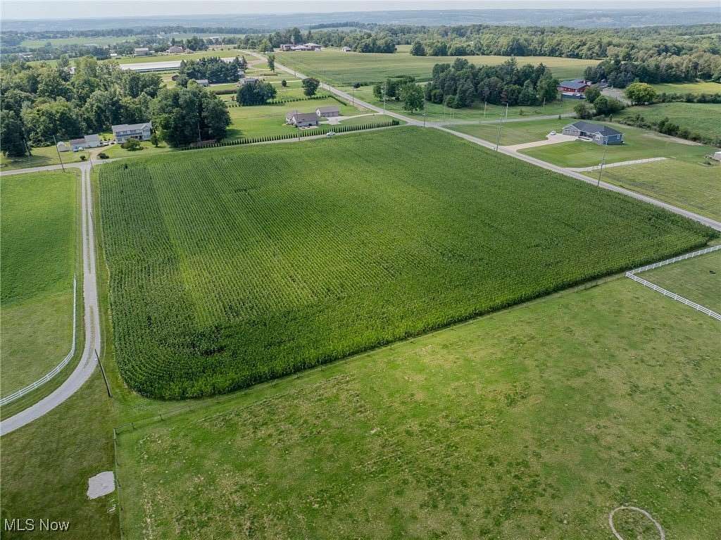 2.2 Acres of Residential Land for Auction in Fredericksburg, Ohio