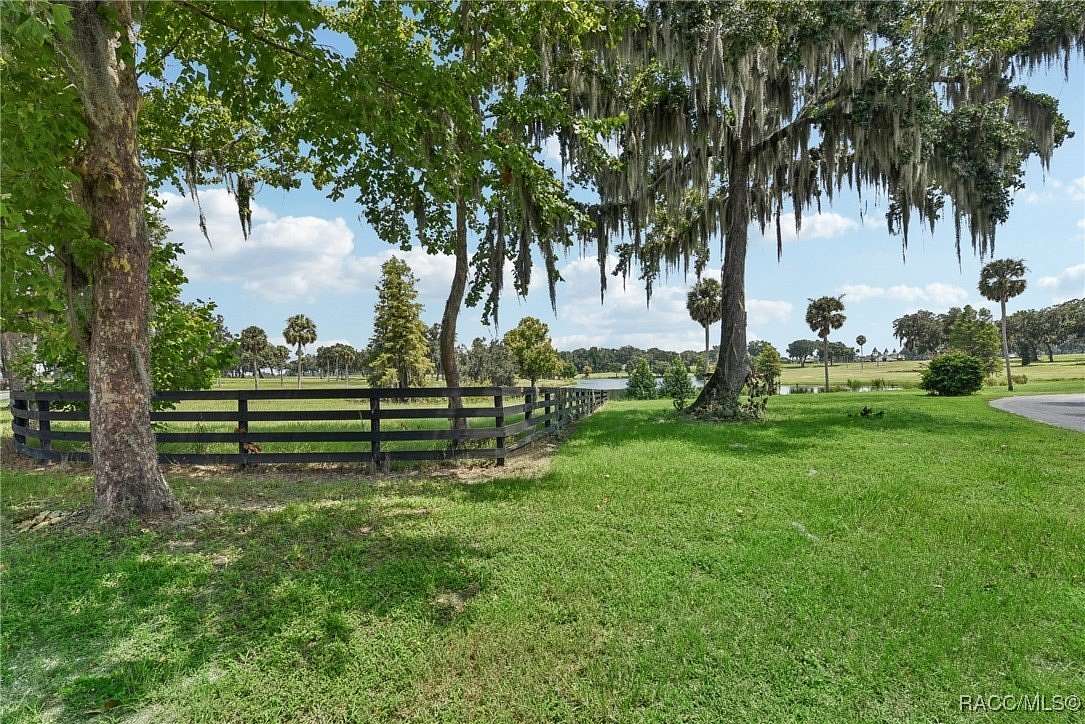 11.1 Acres of Land for Sale in Summerfield, Florida