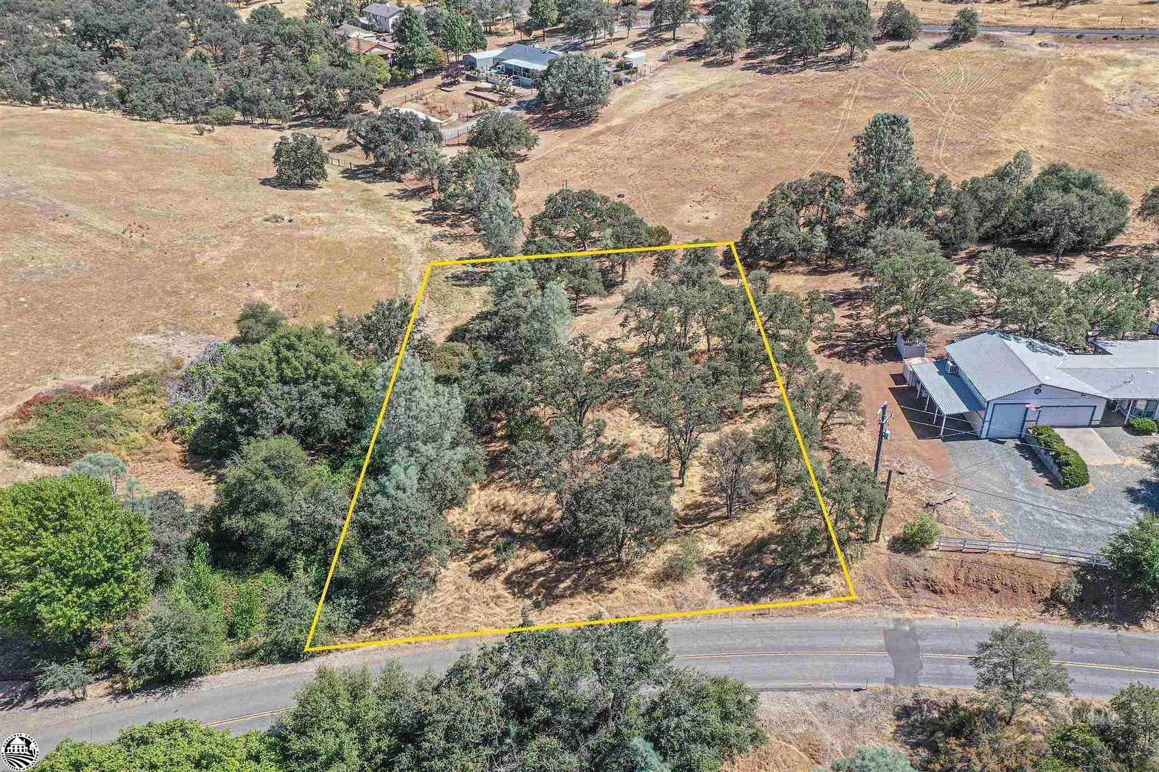 1.1 Acres of Residential Land for Sale in Coulterville, California