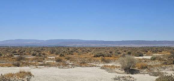 2.5 Acres of Commercial Land for Sale in Lancaster, California