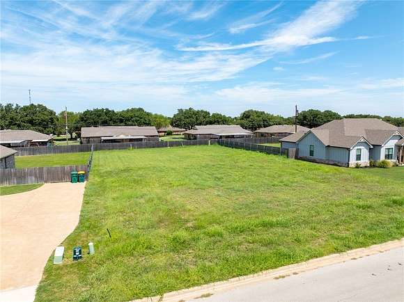 0.4 Acres of Residential Land for Sale in Robinson, Texas