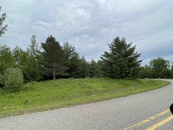 0.35 Acres of Residential Land for Sale in Gladwin, Michigan