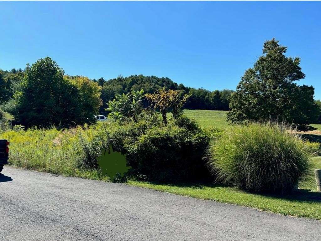 0.275 Acres of Residential Land for Sale in Daniels, West Virginia