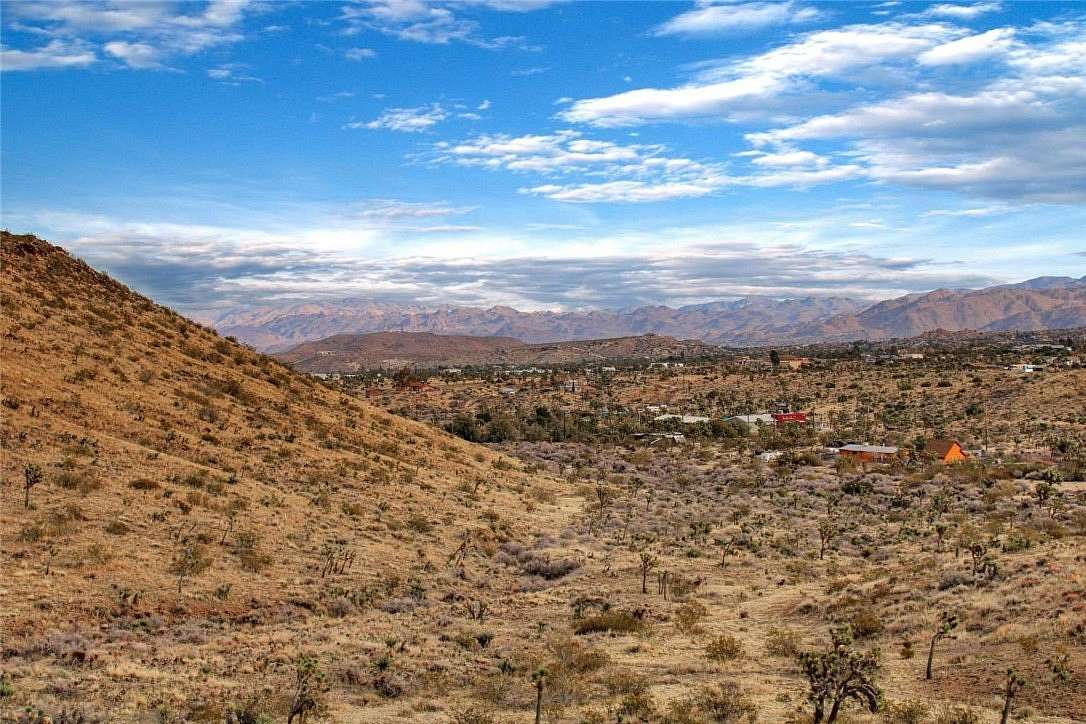 5 Acres of Residential Land for Sale in Yucca Valley, California