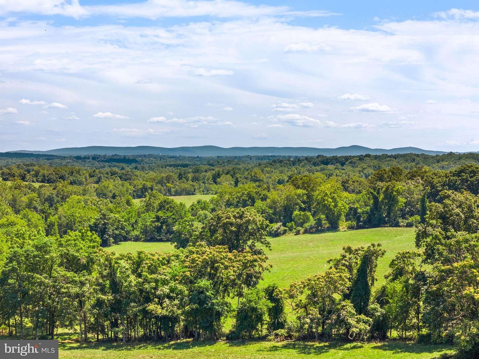 130 Acres of Agricultural Land for Sale in Bluemont, Virginia