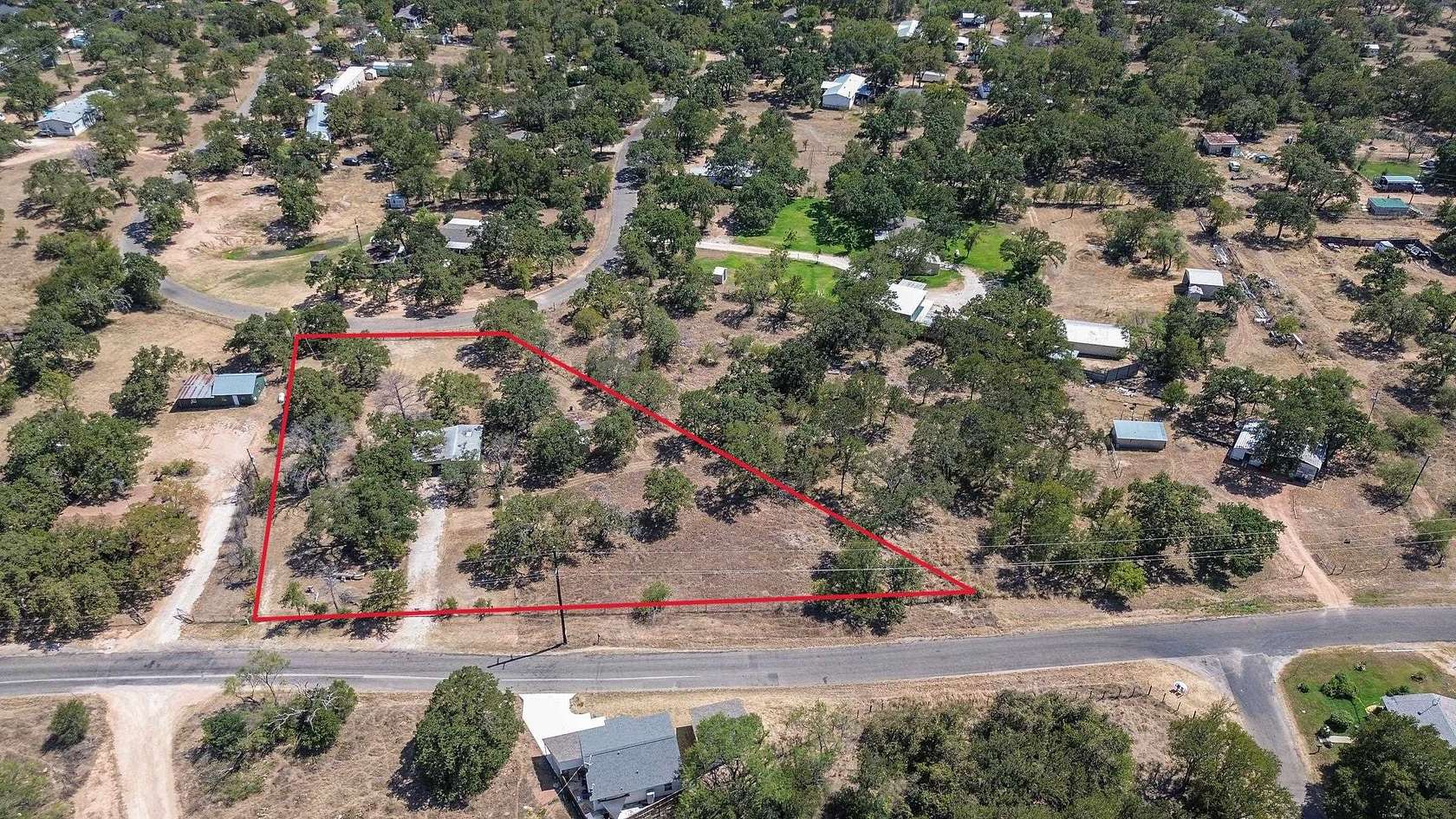 1.24 Acres of Residential Land for Sale in Kingsland, Texas