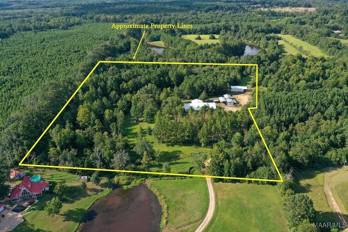 12 Acres of Land with Home for Sale in Sweet Water, Alabama