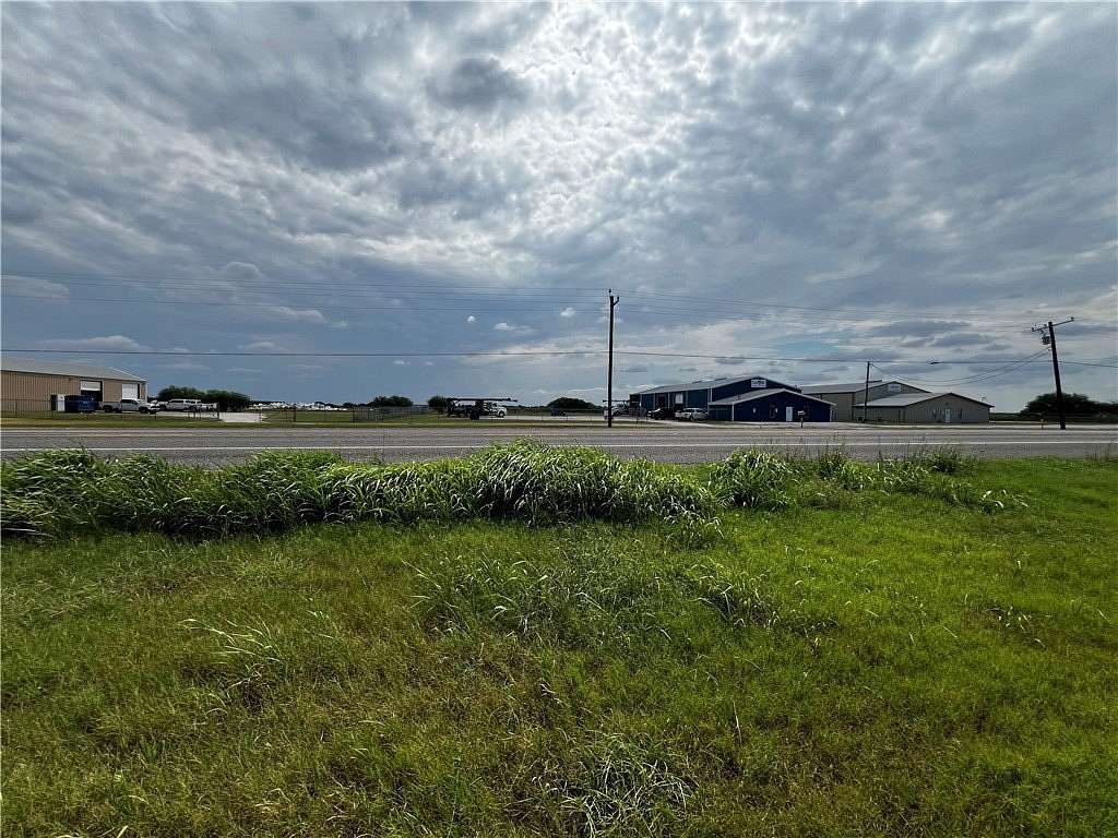 150 Acres of Improved Mixed-Use Land for Sale in Alice, Texas