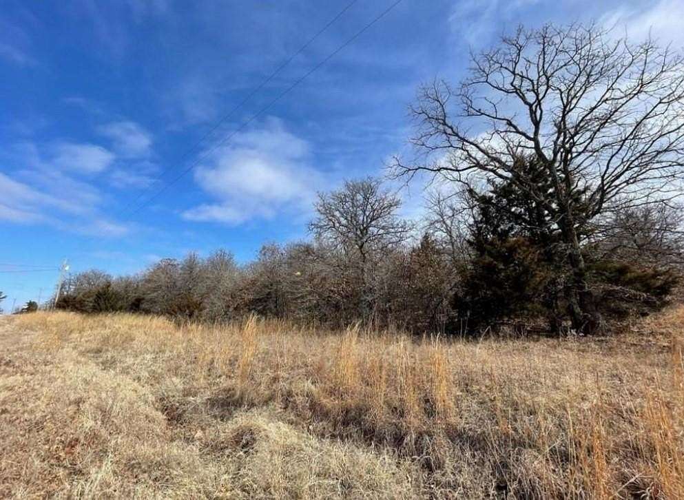 2.5 Acres of Residential Land for Sale in Harrah, Oklahoma