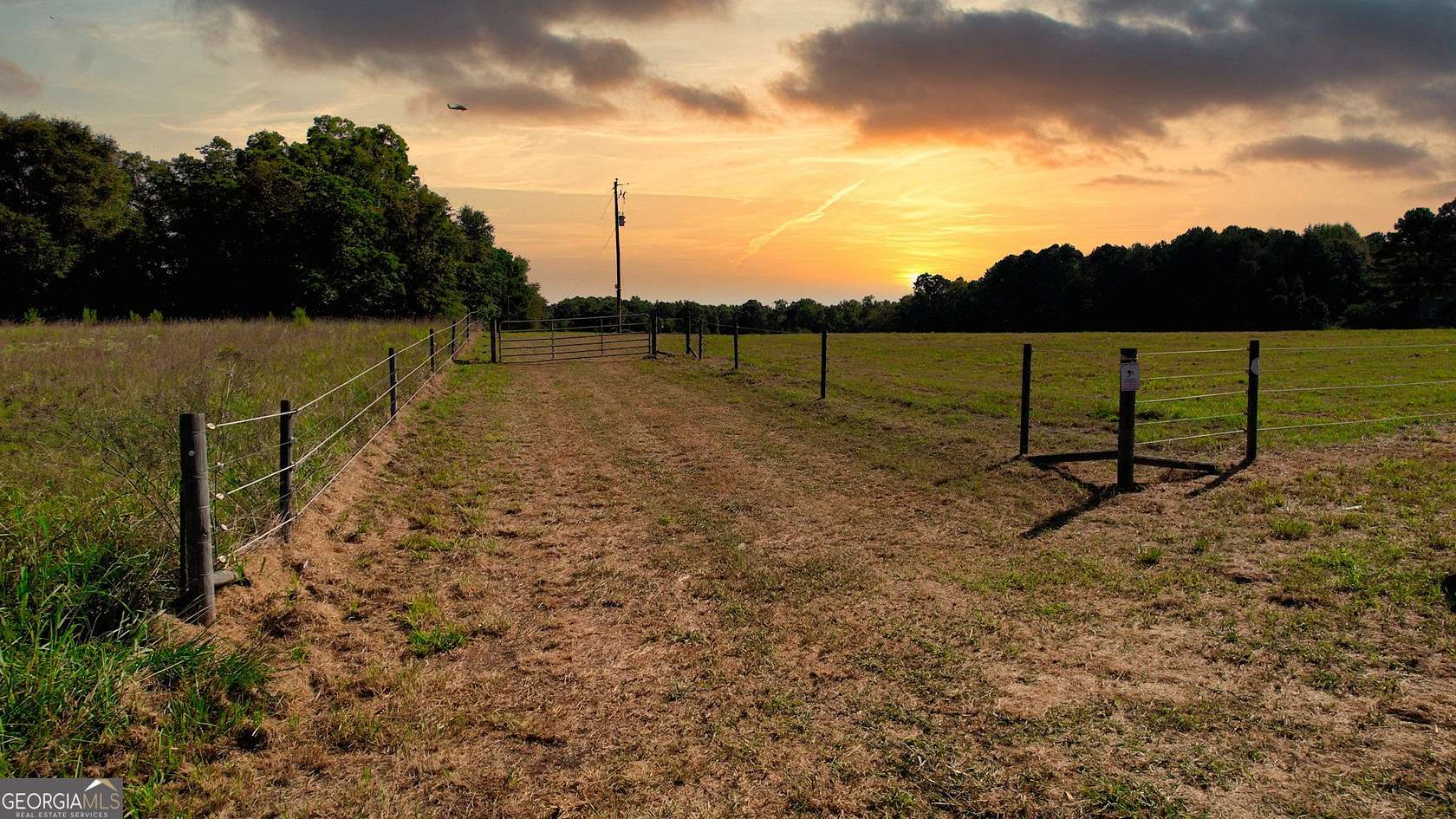 13.75 Acres of Agricultural Land for Sale in Madison, Georgia