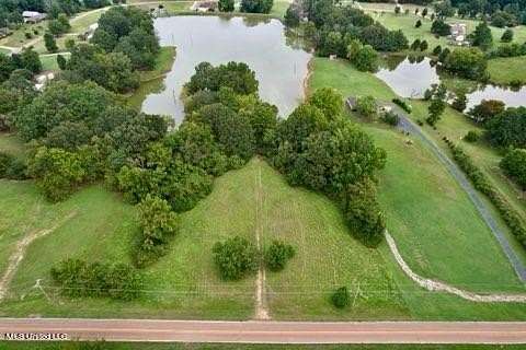 3.01 Acres of Residential Land for Sale in Hernando, Mississippi