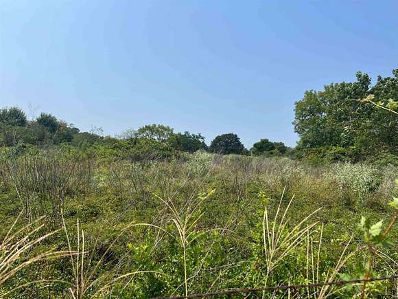 2.3 Acres of Land for Sale in Mount Pleasant, Texas