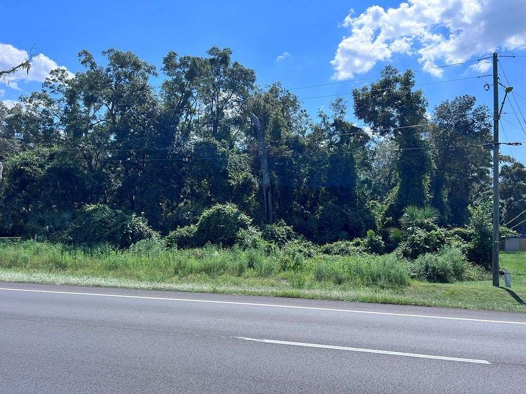 0.5 Acres of Commercial Land for Sale in Fanning Springs, Florida