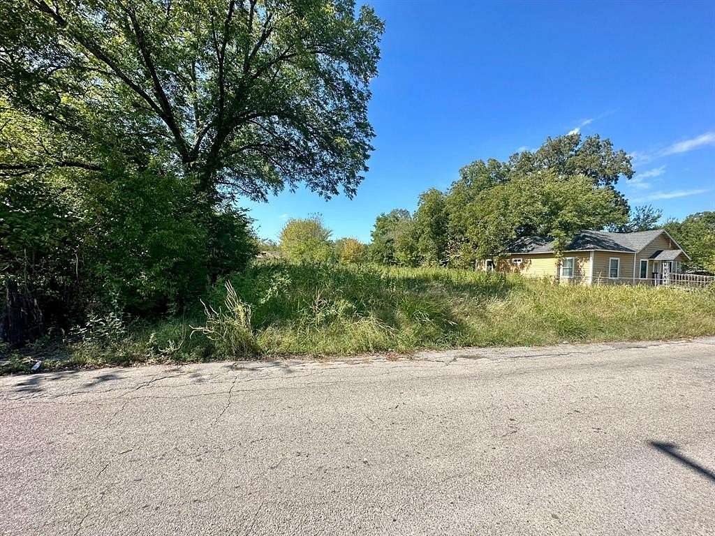 0.293 Acres of Land for Sale in Bonham, Texas