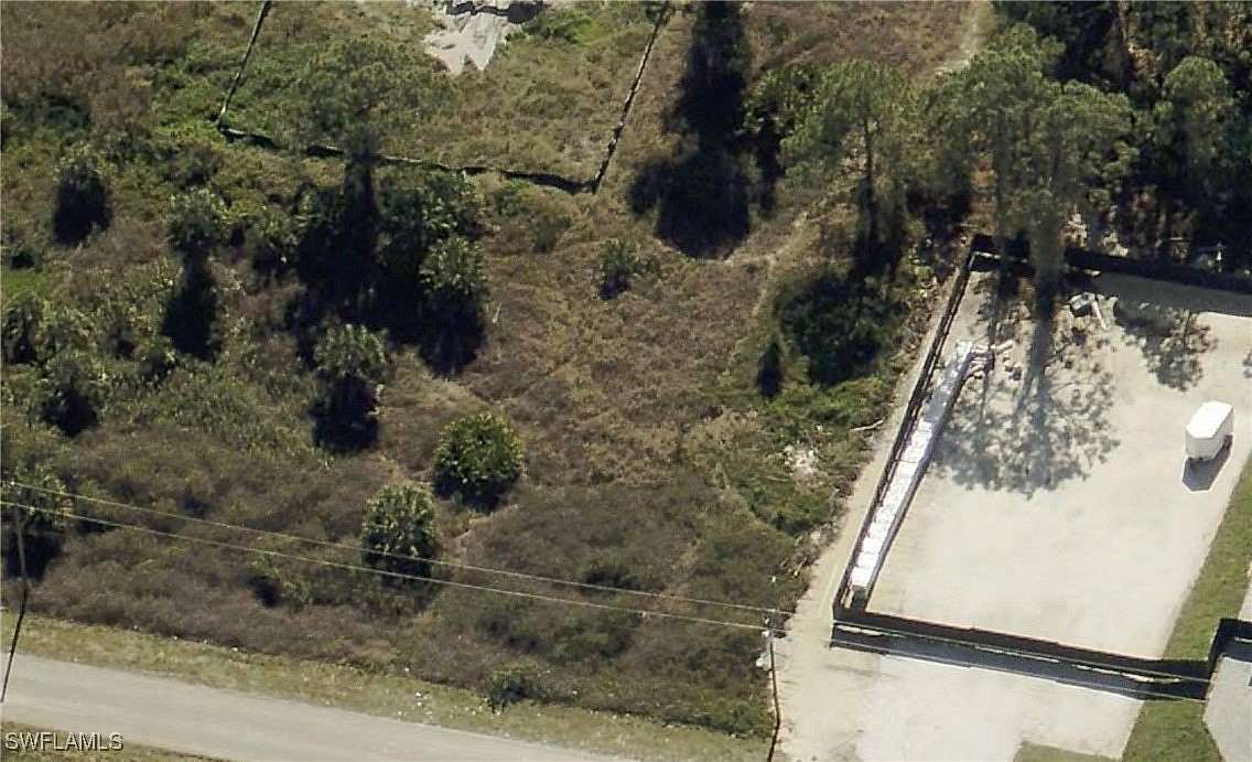 0.25 Acres of Residential Land for Sale in Lehigh Acres, Florida