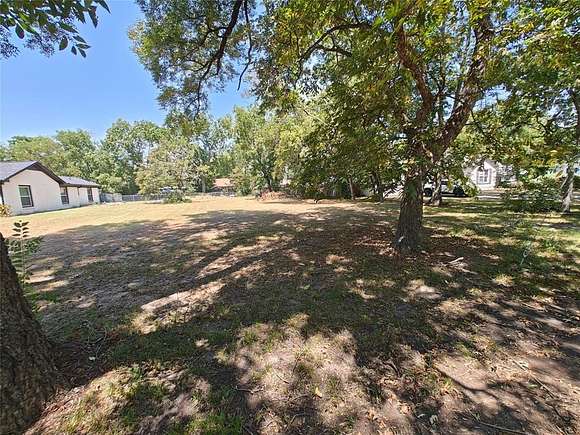 0.165 Acres of Residential Land for Sale in Bonham, Texas