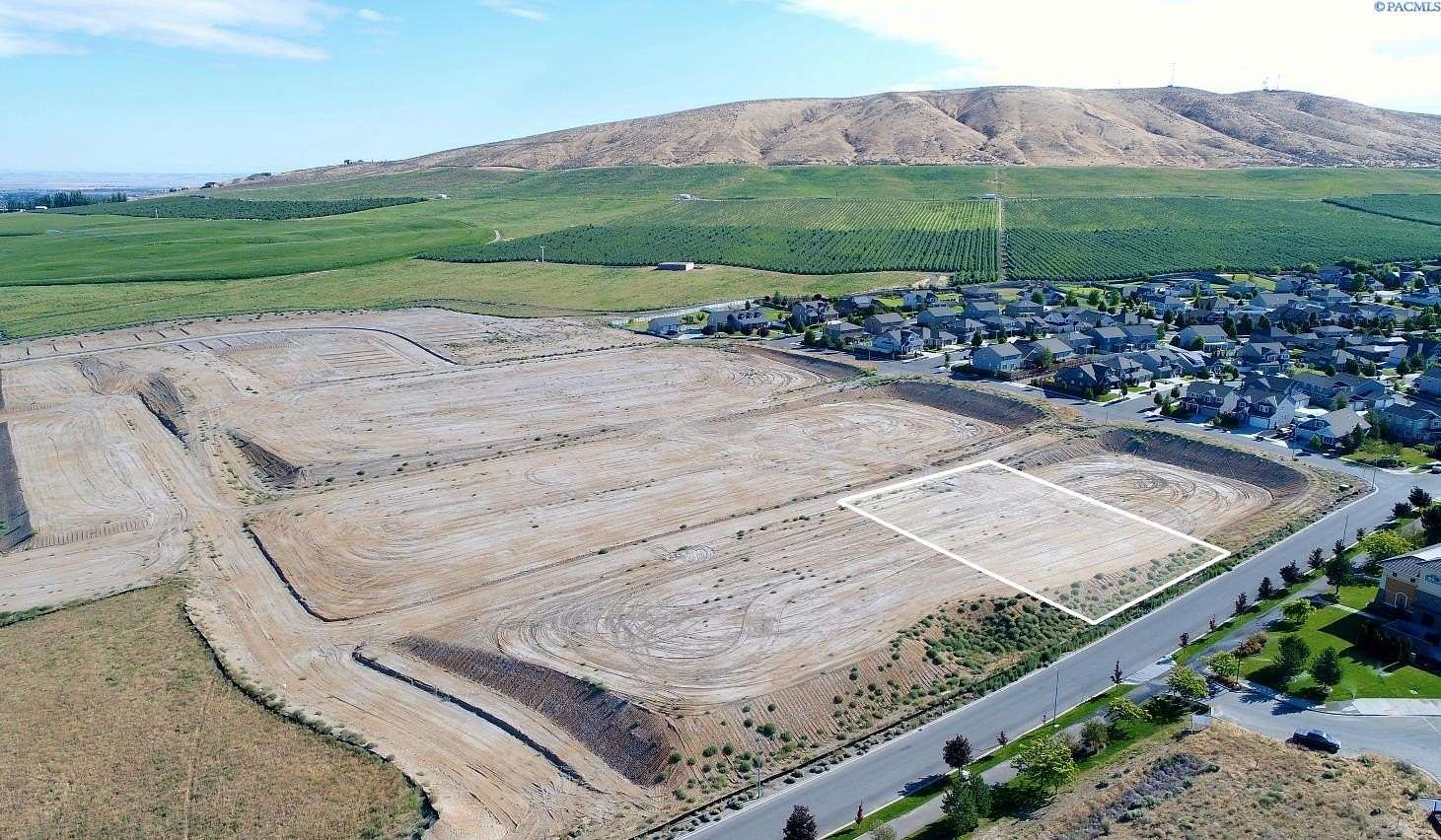 0.97 Acres of Commercial Land for Sale in Richland, Washington