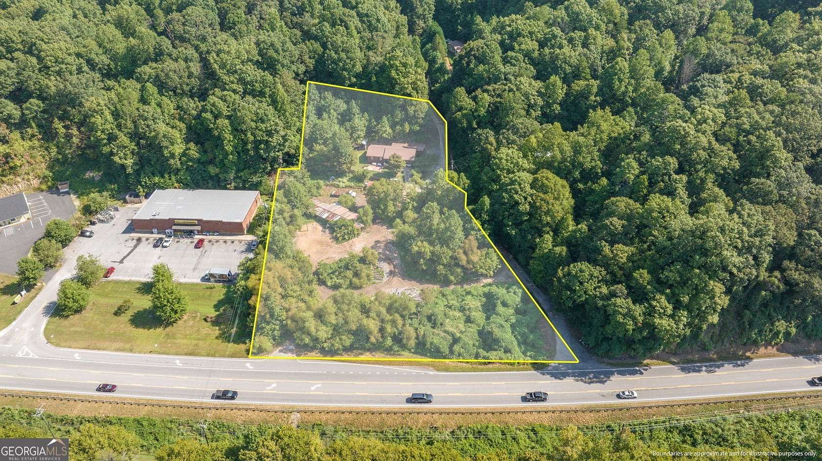 2 Acres of Improved Commercial Land for Sale in Dahlonega, Georgia