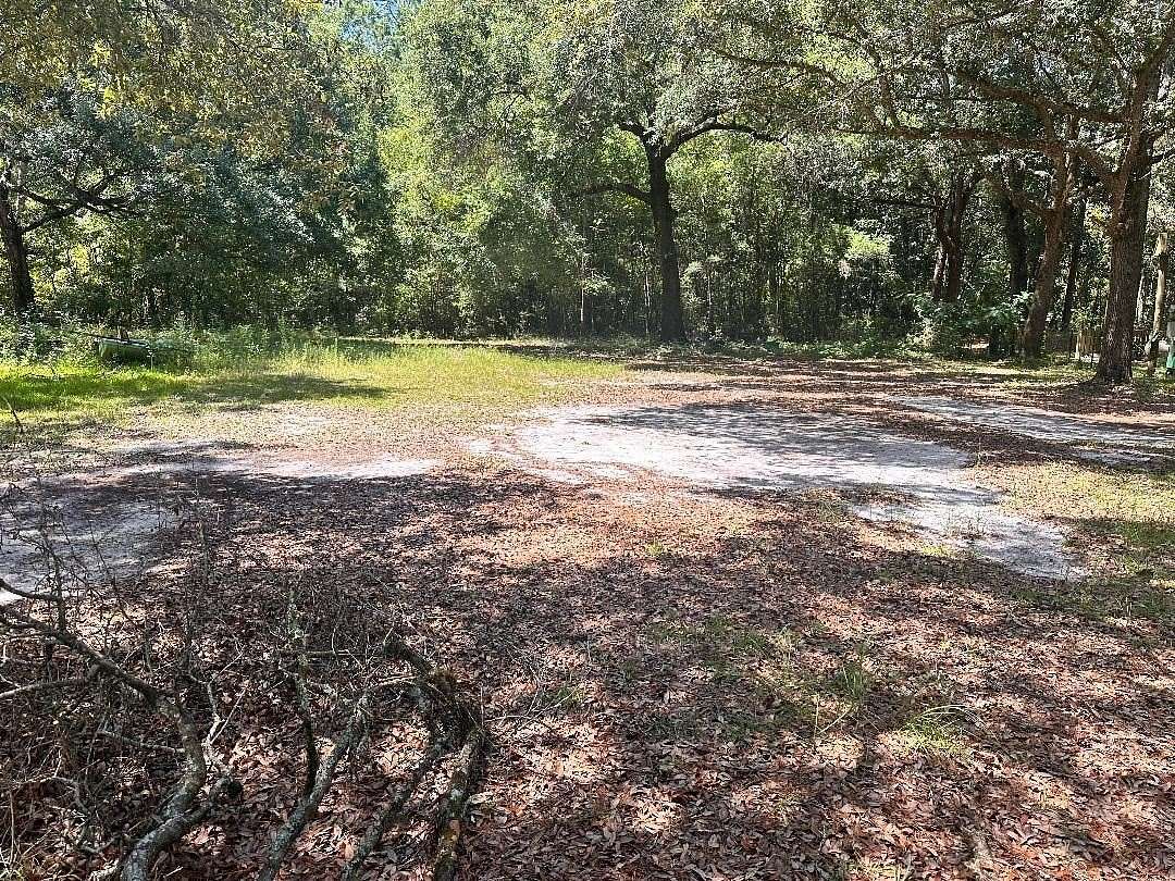 0.5 Acres of Land for Sale in Tallahassee, Florida