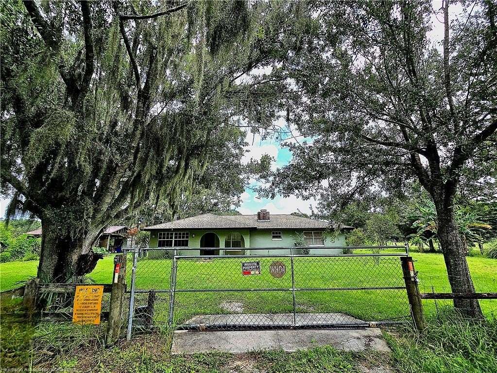 4.84 Acres of Residential Land with Home for Sale in Sebring, Florida