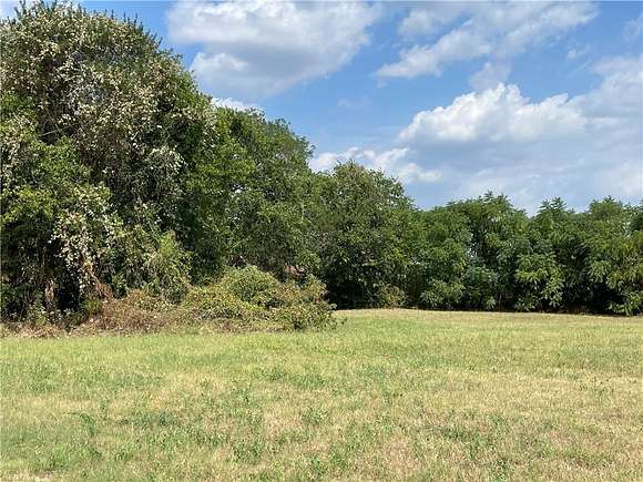 0.132 Acres of Residential Land for Sale in Waco, Texas