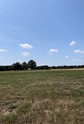 1.02 Acres of Residential Land for Sale in Terrell, Texas