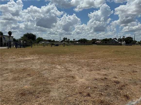 1 Acre of Residential Land for Sale in Edinburg, Texas