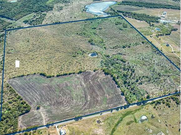 169 Acres of Land for Sale in Ennis, Texas