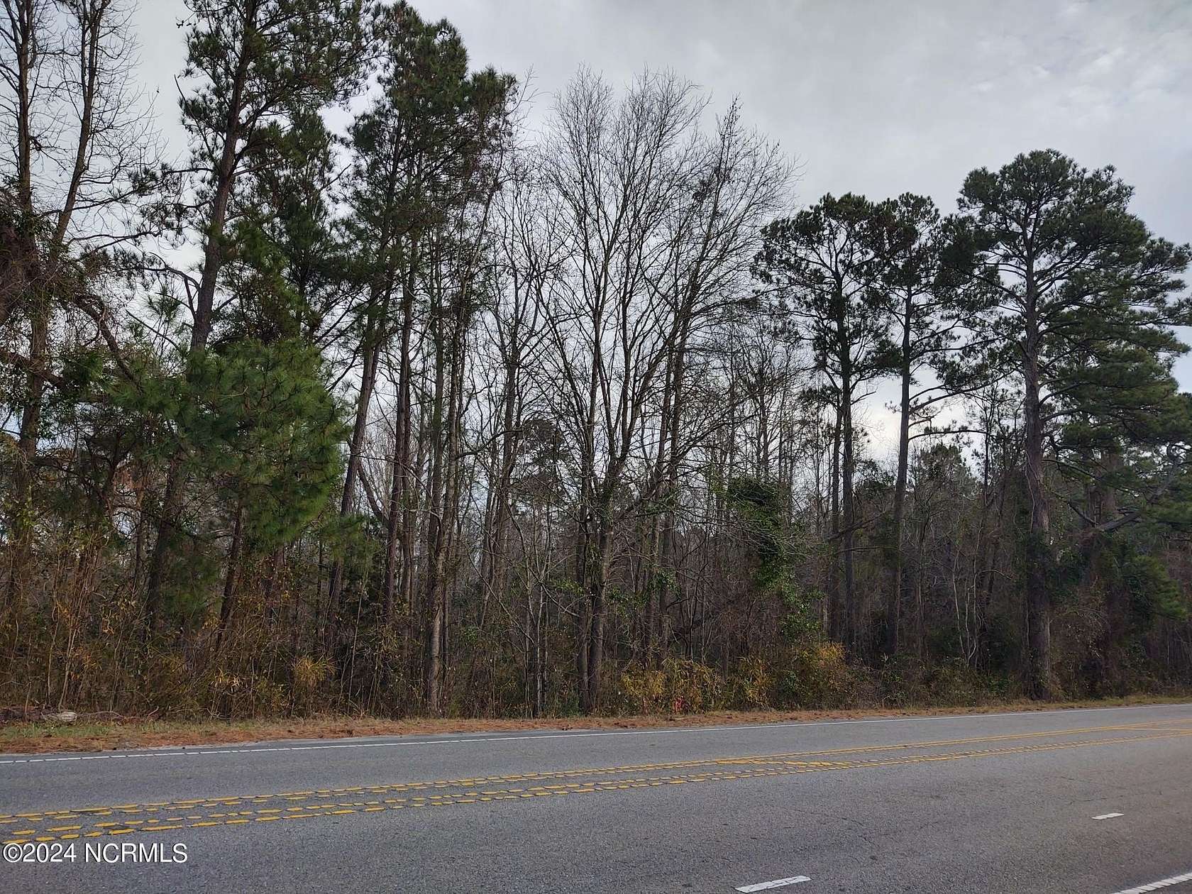 1.08 Acres of Residential Land for Sale in Holly Ridge, North Carolina